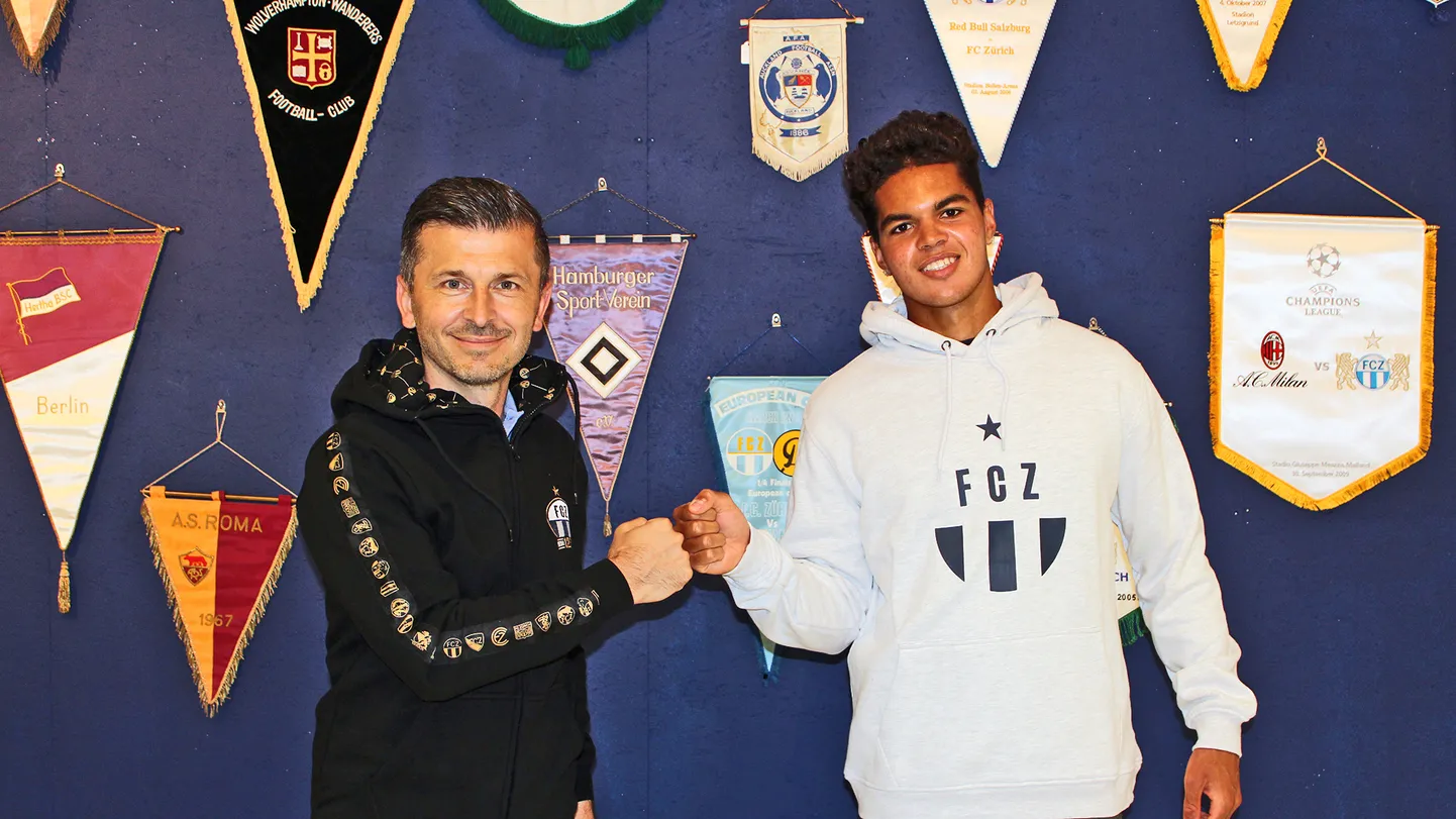 FC Zürichi spordirektor Marinko Jurendic (vasakul) ja Carson Buschman-Dormond.