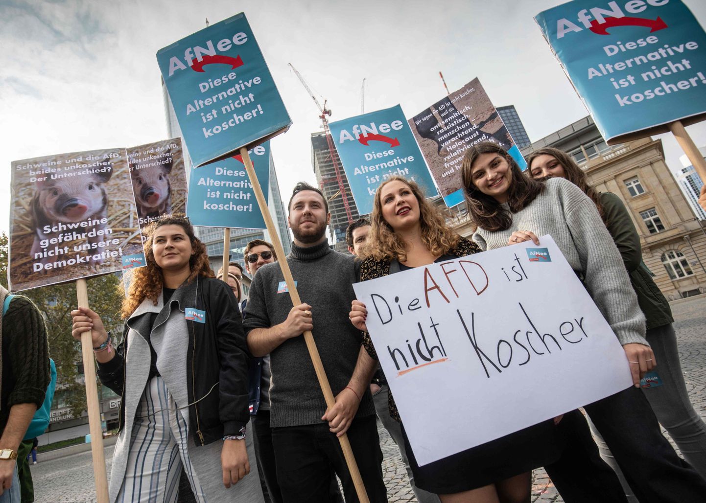 Saksamaal kogunes AfD juudiorganisatsiooni vastu meelt avaldama üle kahesaja inimese.