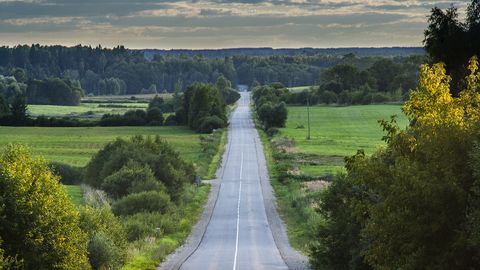 Latvijas valsts ceļi оценило состояние покрытия основных и региональных дорог