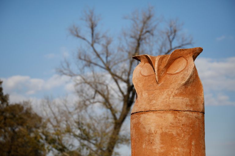 Kõrvukrätsadele pühendatud kuju Serbias Kikindas