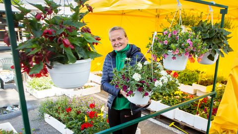 1. september tõi lillepoodidesse rohkem ostjaid ja täitis söögikohad peredega