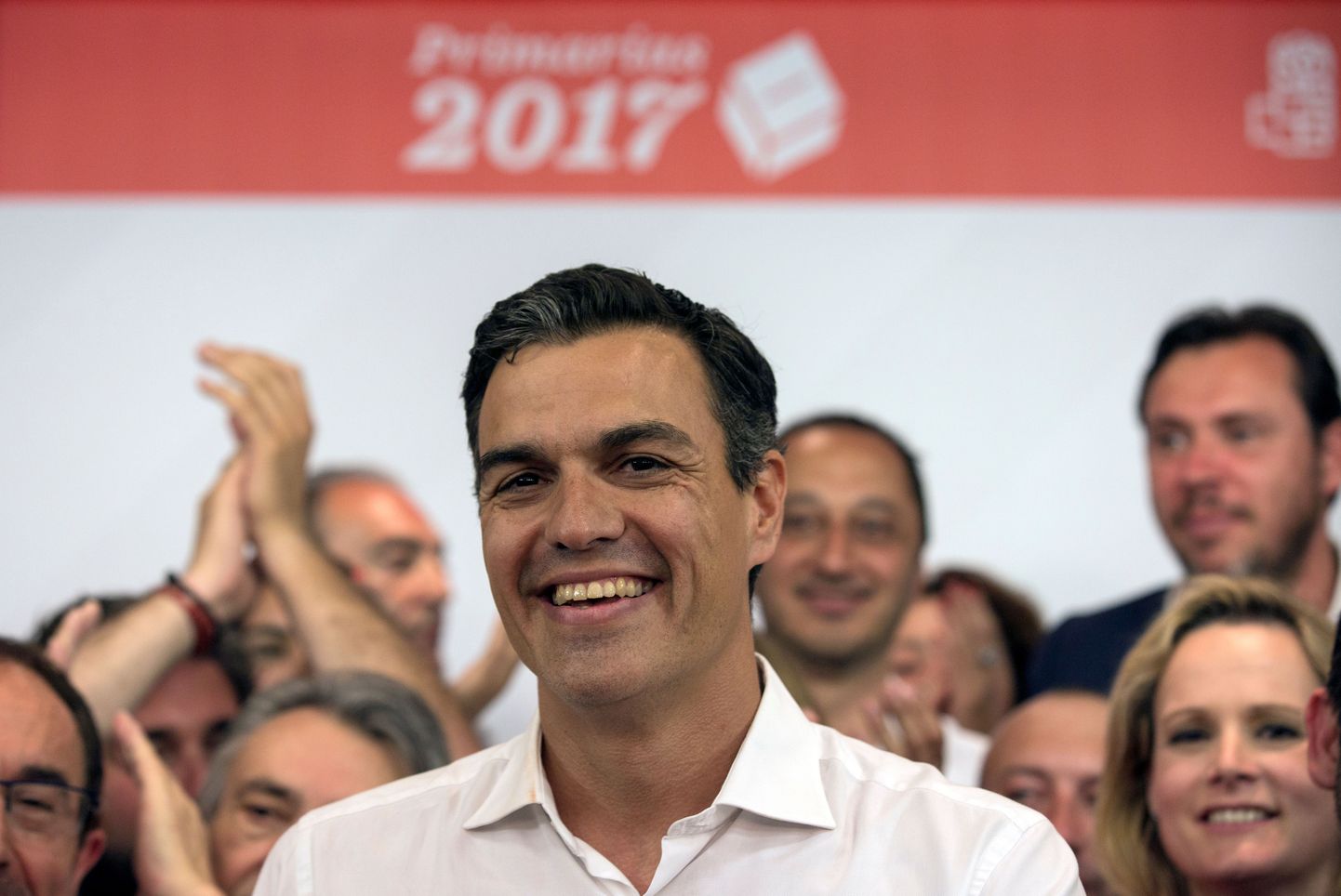 Hispaania sotsialistide liidriks tagasi valitud Pedro Sanchez.