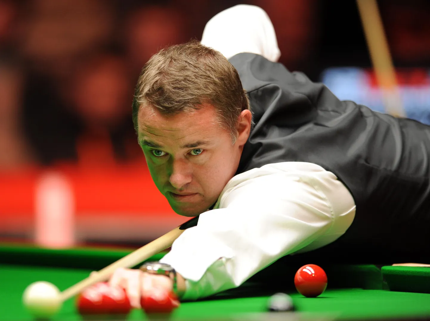 Oma ala üks suurimaid legende Stephen Hendry teatas karjääri lõpetamisest.