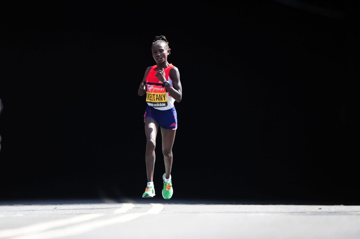 Mary Keitany sai naiste arvestuses Londoni maratonil esikoha.