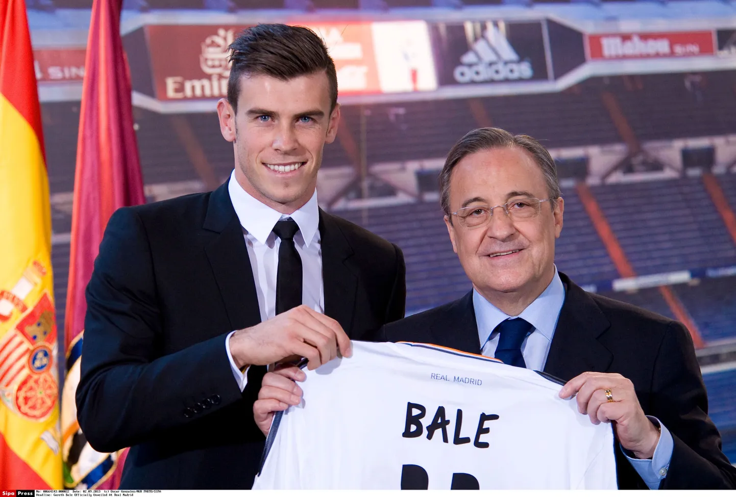 Gareth Bale ja Florentino Perez.