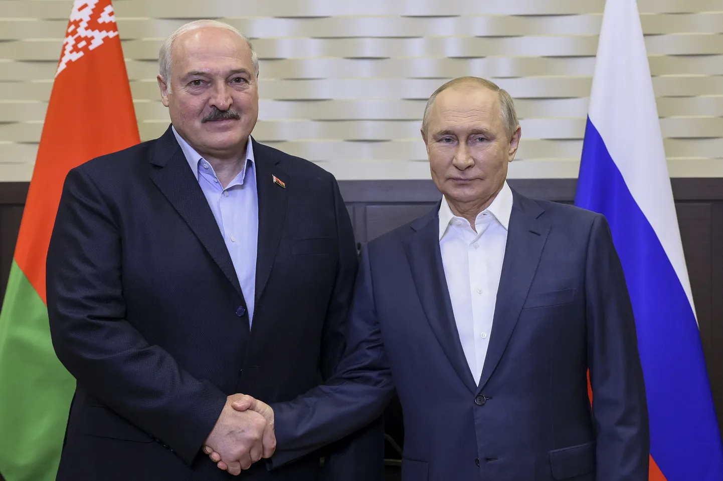 Президент Беларуси Александр Лукашенко и президент России Владимир Путин.