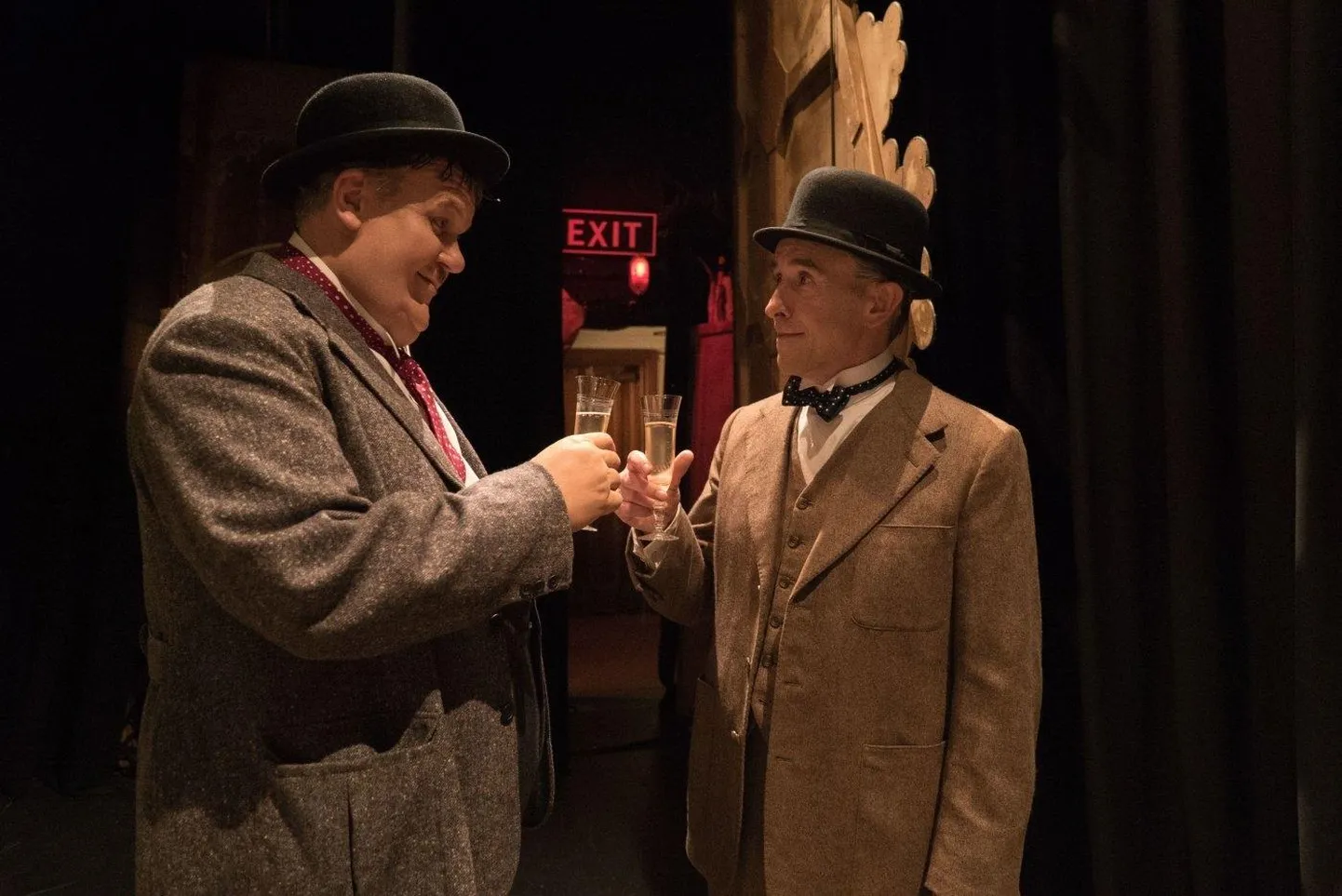 Stan Laurel (Steve Coogan) ja Oliver Hardy (John C. Reilly) moodustasid omal ajal Hollywoodi edukaima komöödiatandemi.