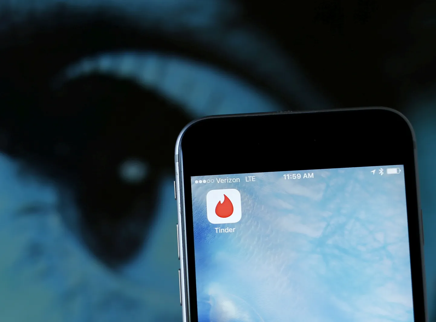 Kohtinguäpp Tinder.