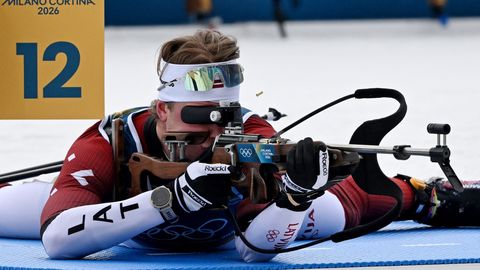 Biatlona klasikā no latviešiem labākais Birkentāls, ar perfektu šaušanu triumfē Botns