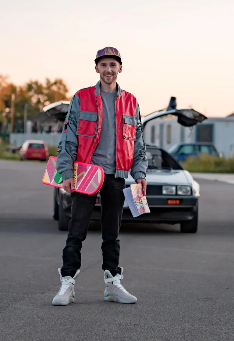 Tõsielu Marty McFly, inglane Sam Rogers