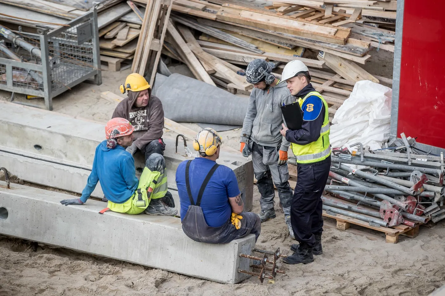 Riigiametnikud kontrollivad pidevalt, et Eestis ei töötaks illegaale.