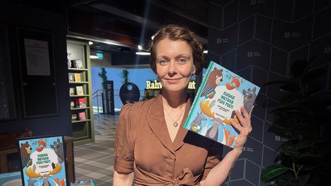 Ilmus Tuulike Kivestu lasteraamat, mis tutvustab Eesti rahvakalendrit