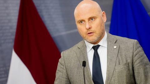 ÜLEVAADE ⟩ Läti valitsus otsib kärpekohti vabaühenduste rahakottidest