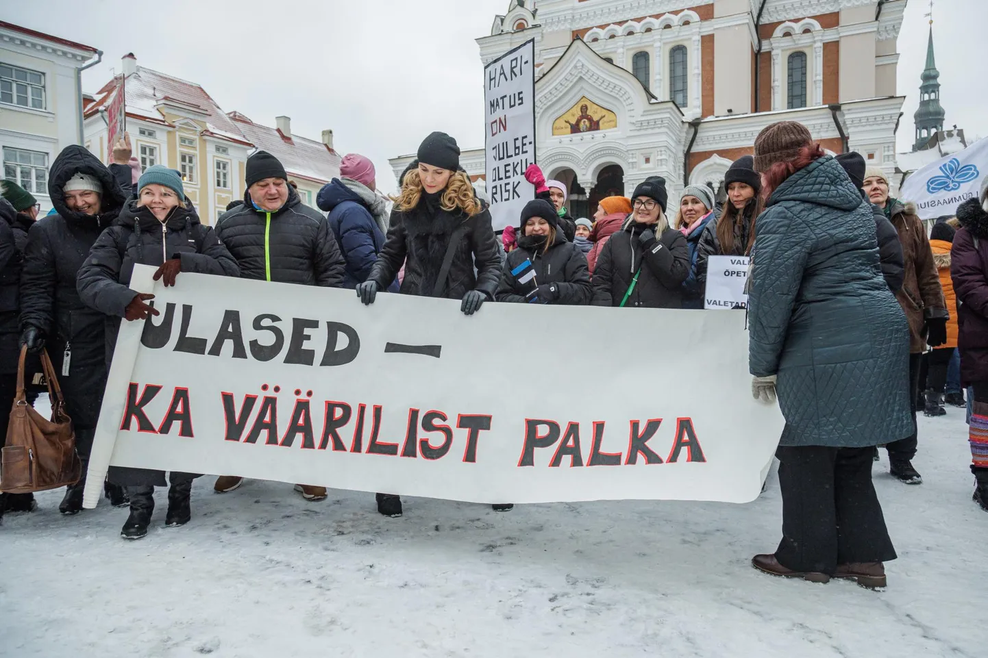 Meeleavaldus riigikogu ees.
