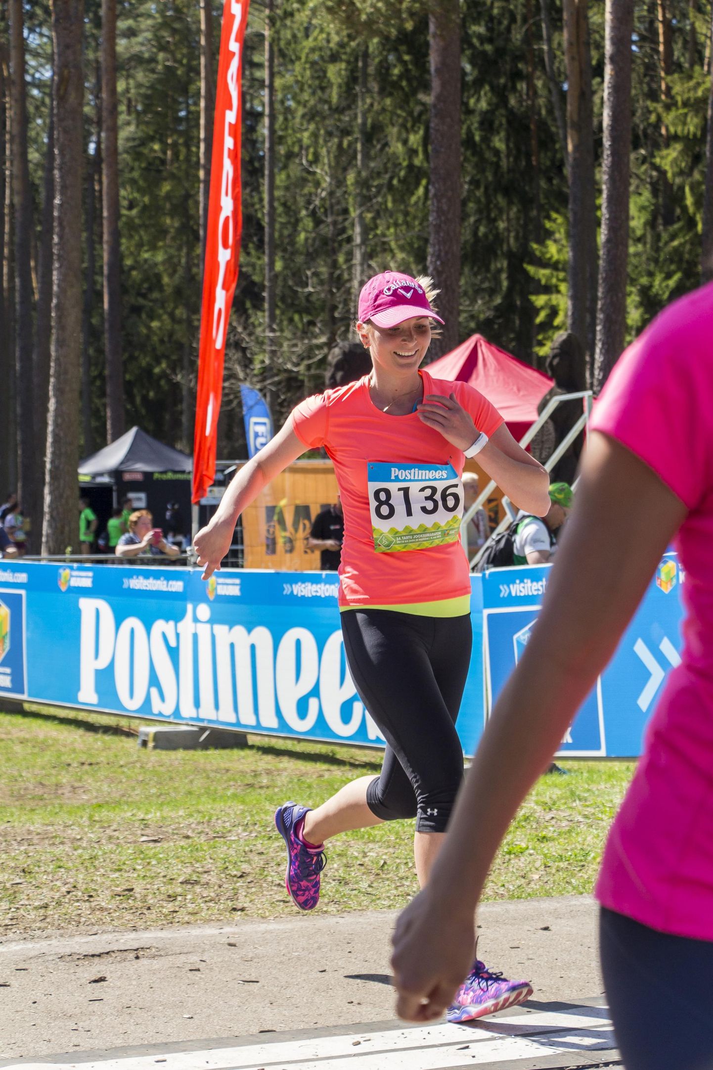 В 2016 году Яна-Хелен Юхасте участвовала в 34-м Тартуском беговом марафоне.