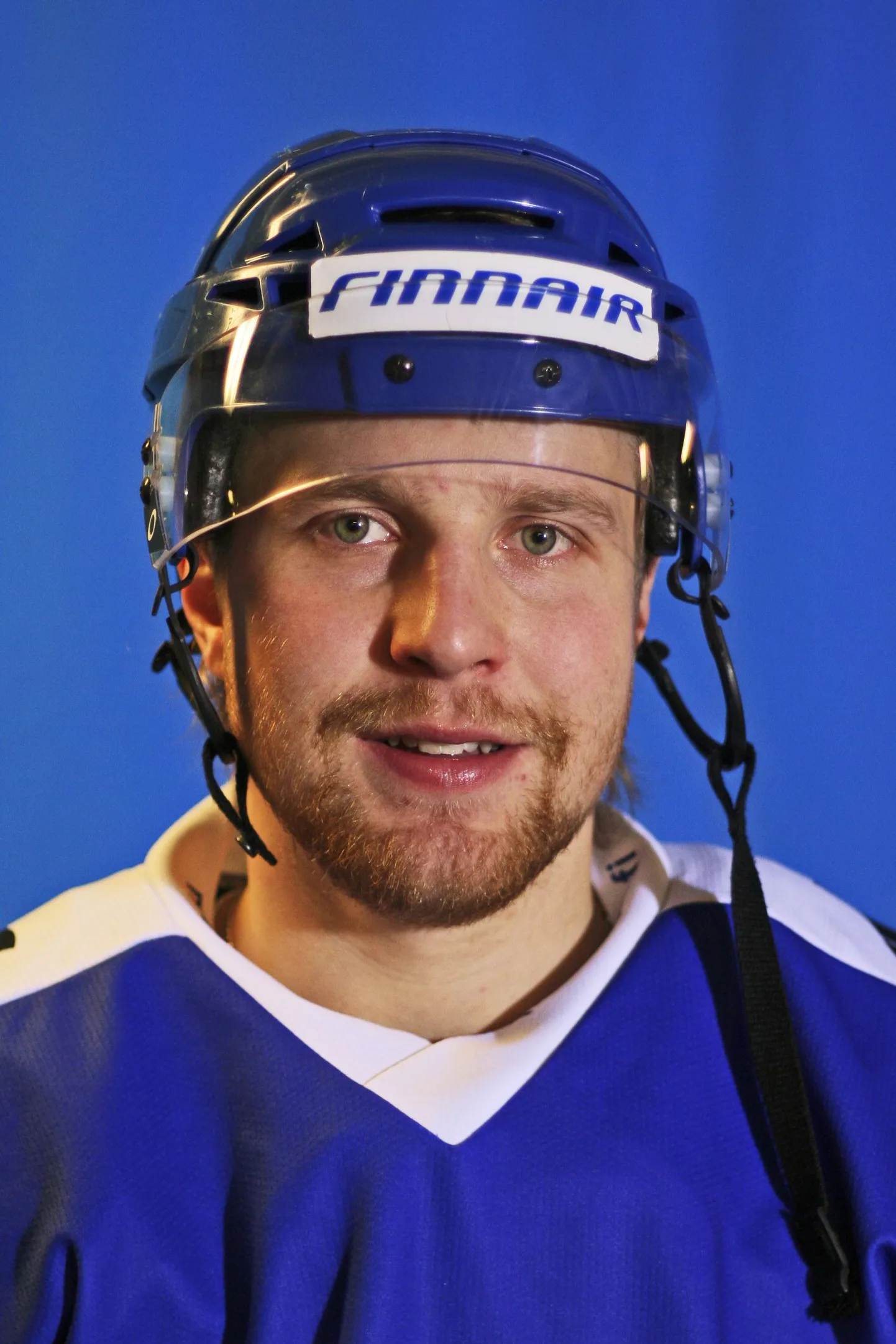 Leo Komarov