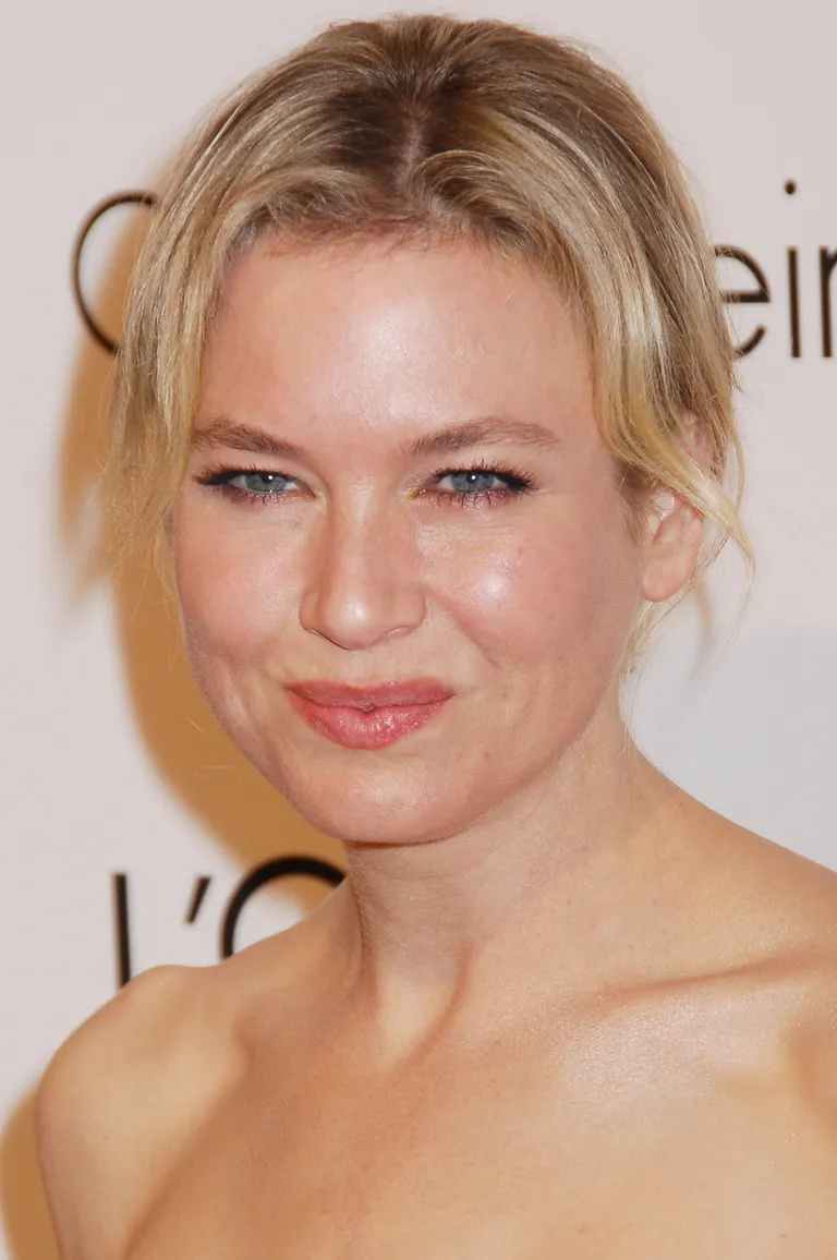 Renée Zellweger vahetult enne «haihtumist» aastal 2009 ajakirja ELLE peol