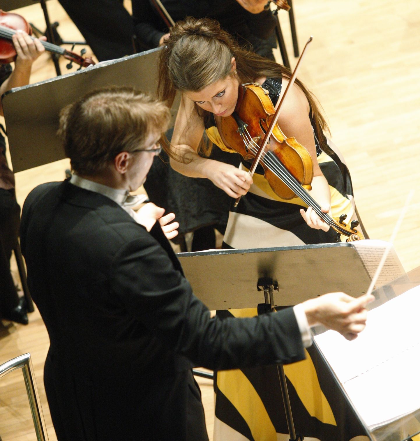 Kontserdil “Õhtu virtuoosidega” mängib viiulit Anna-Liisa Bezrodny.