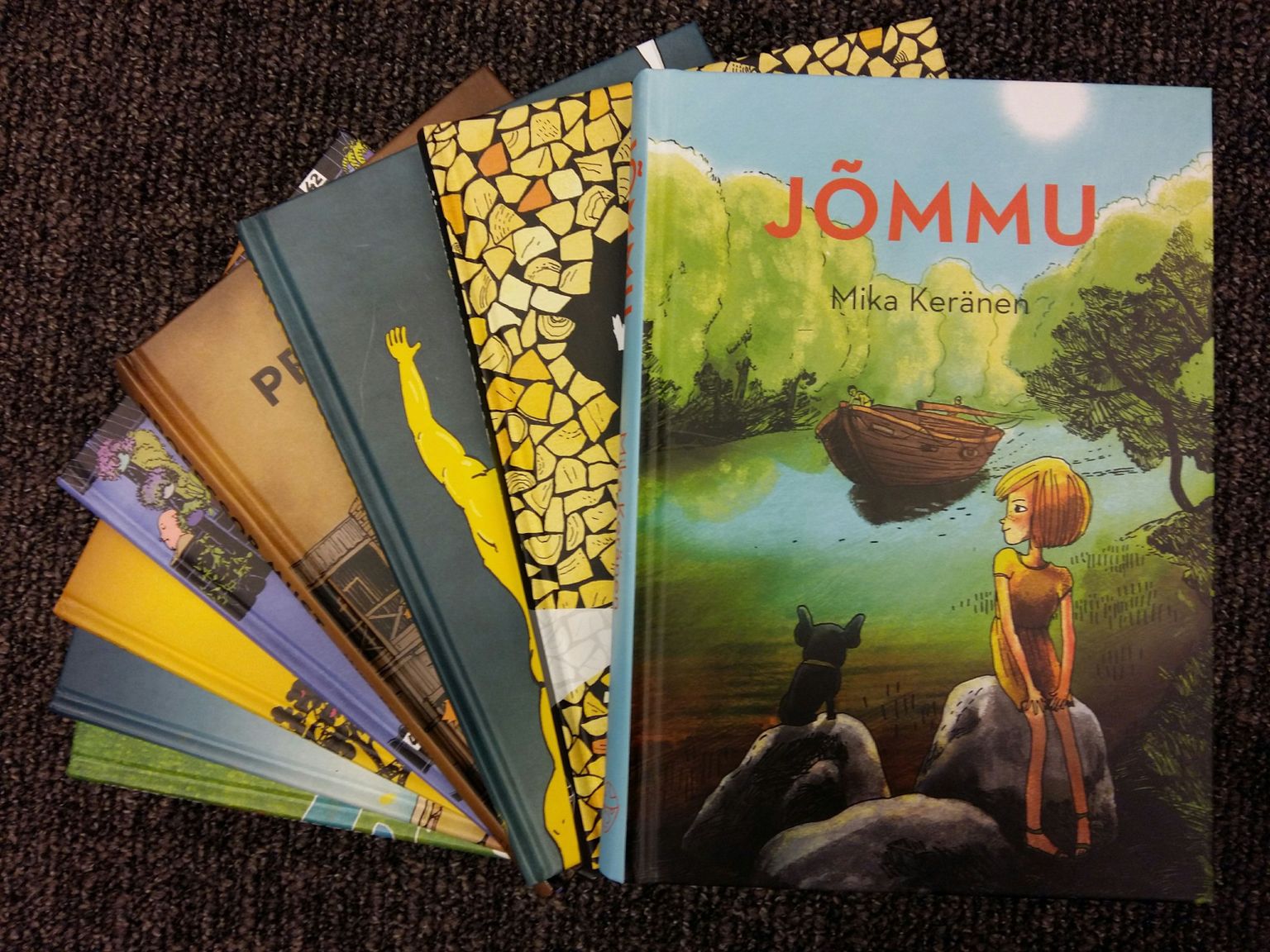 Mika Keräneni «Jõmmu», mille on illustreerinud ja kujundanud Marja-Liisa Plats ning kirjastanud Keropää, on Supilinna salaseltsi sarja kaheksas raamat.