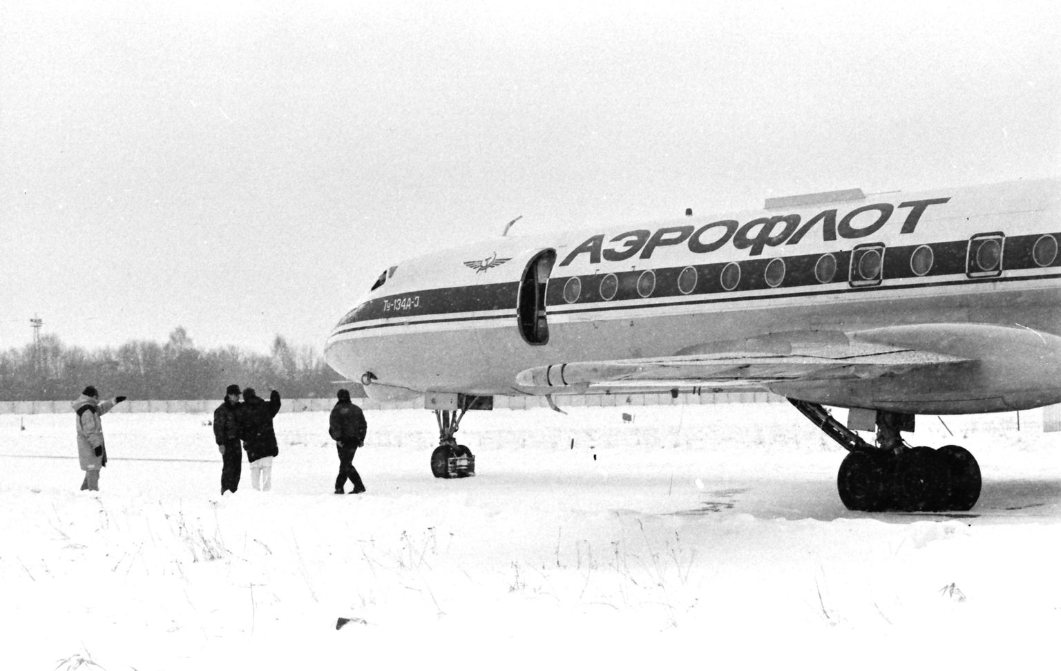 Kaaperdatud Aerofloti reisilennuk TU-134A Tallinna lennuväljal 20. veebruaril 1993.