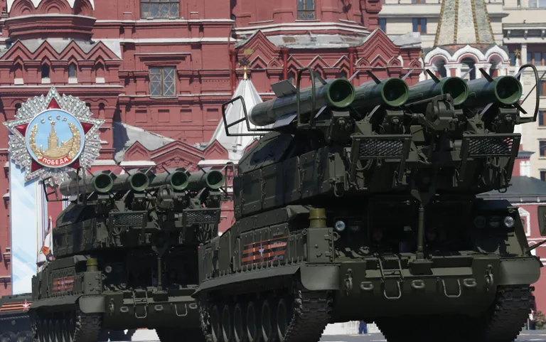 Buk-raketisüsteem paraadil Moskvas Foto:Scanpix