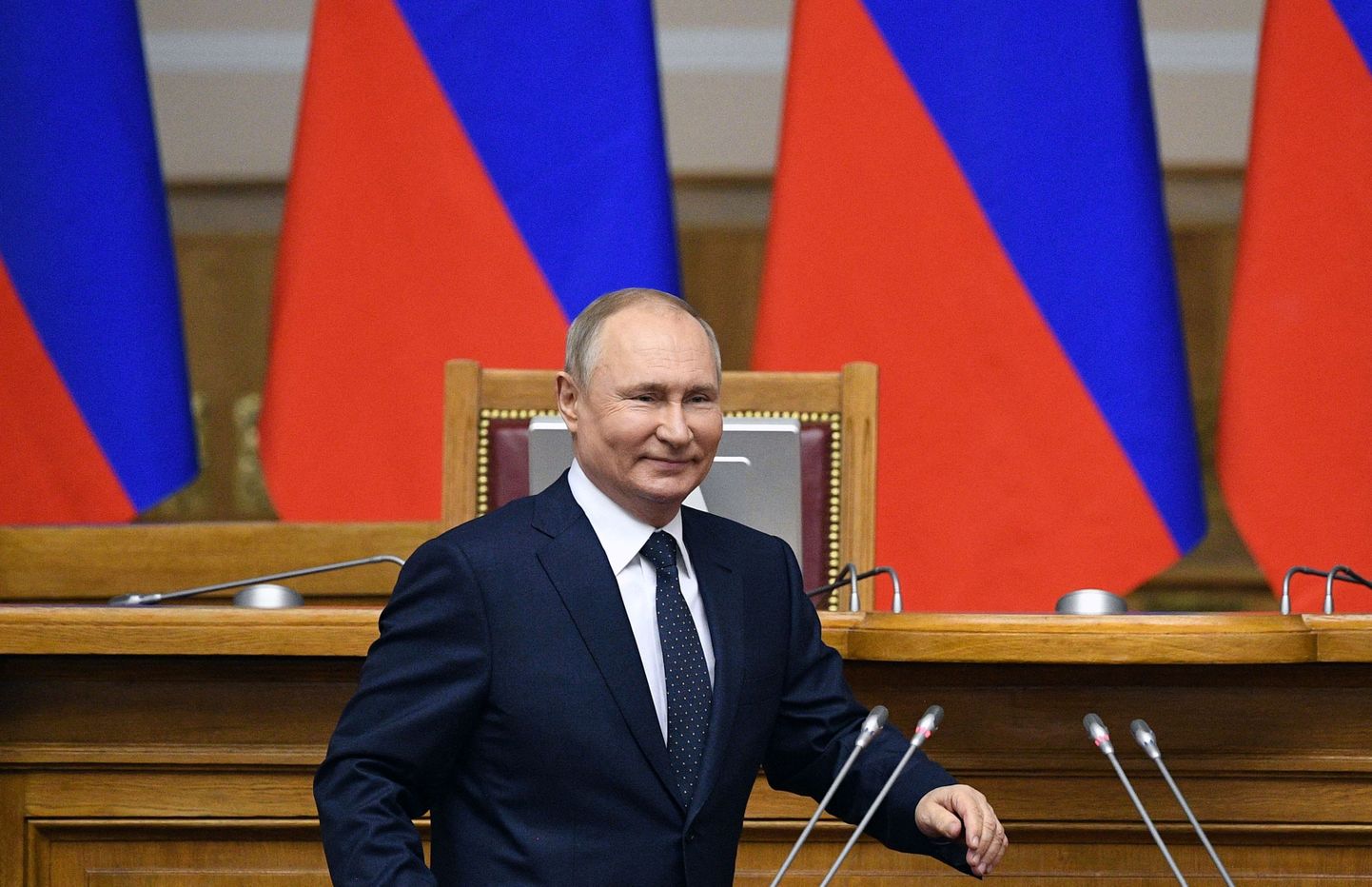 Venemaa president Vladimir Putin 27. aprillil Peterburis Tauria palees, kus ta pidas kõne parlamendi seadusandjate nõukogule