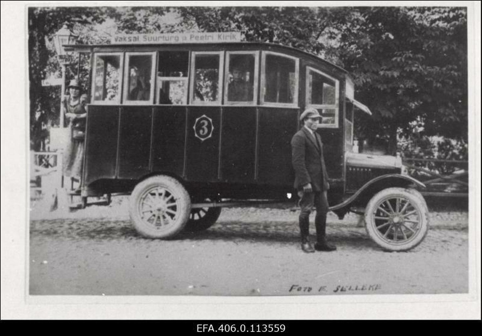 F. Kangro buss 1923. aastal.
