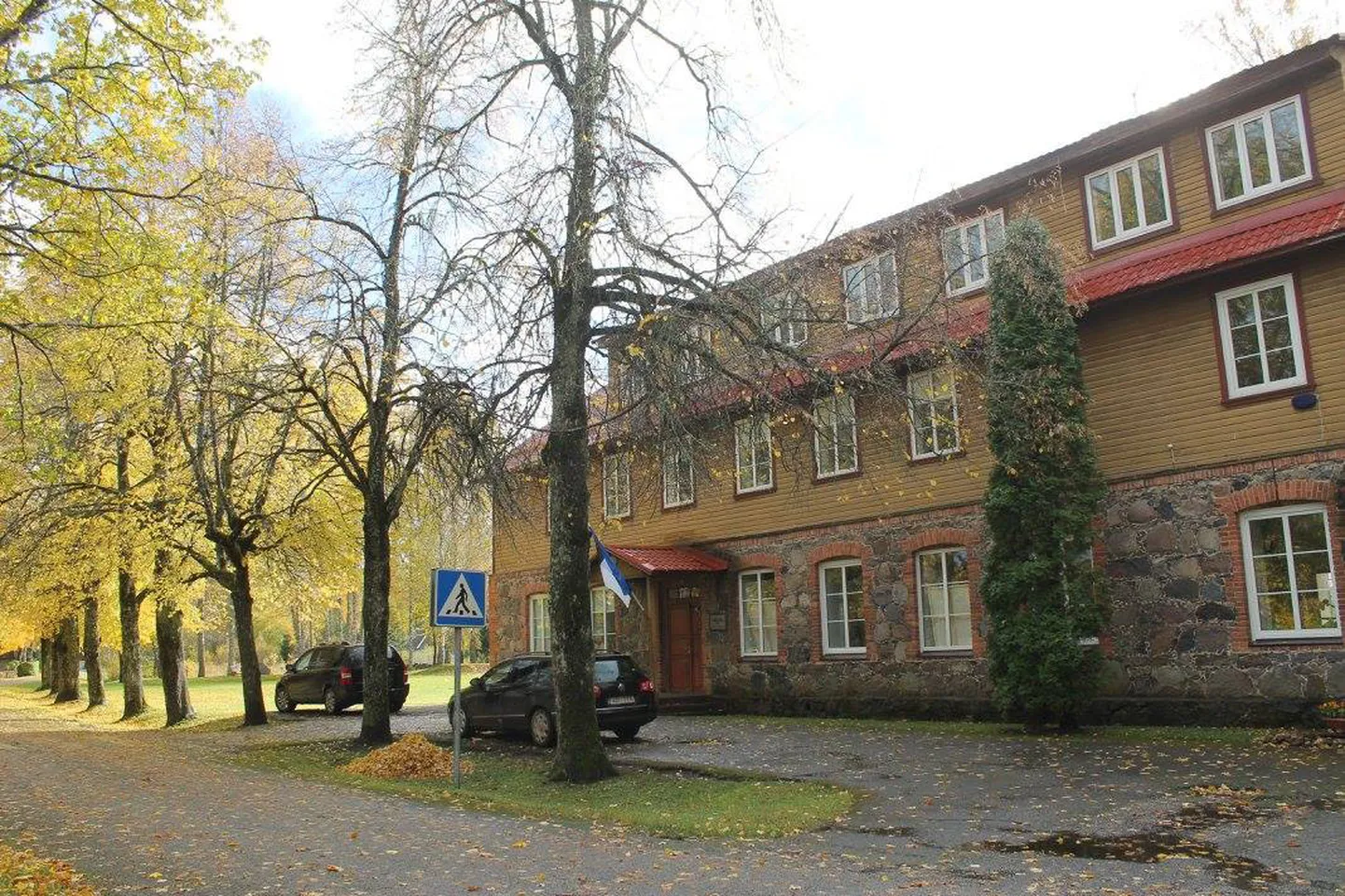 Tudulinna kooli tuleviku suhtes pole üksmeelt ka tudulinlaste endi seas.