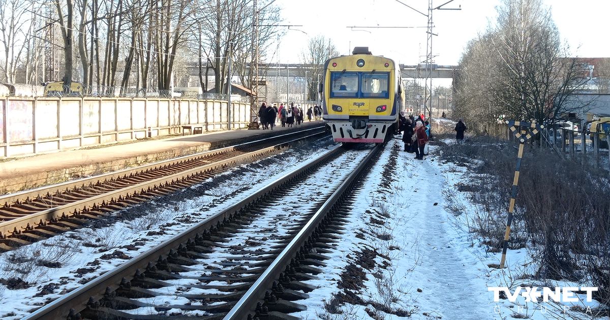 Vilciens Tukums 2 - Rīga avārijas dēļ kavējas apmēram 129 minūtes