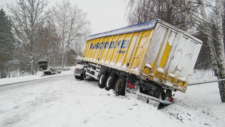 ДТП вблизи Ахасте.