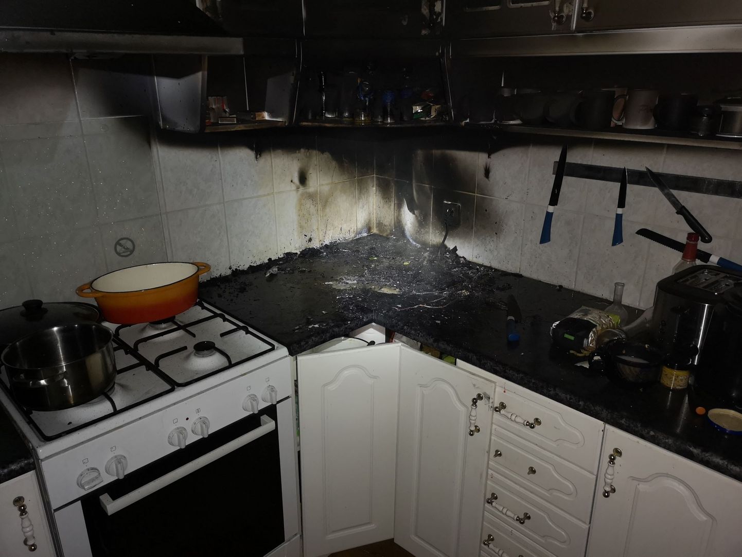 Кухня после пожара.