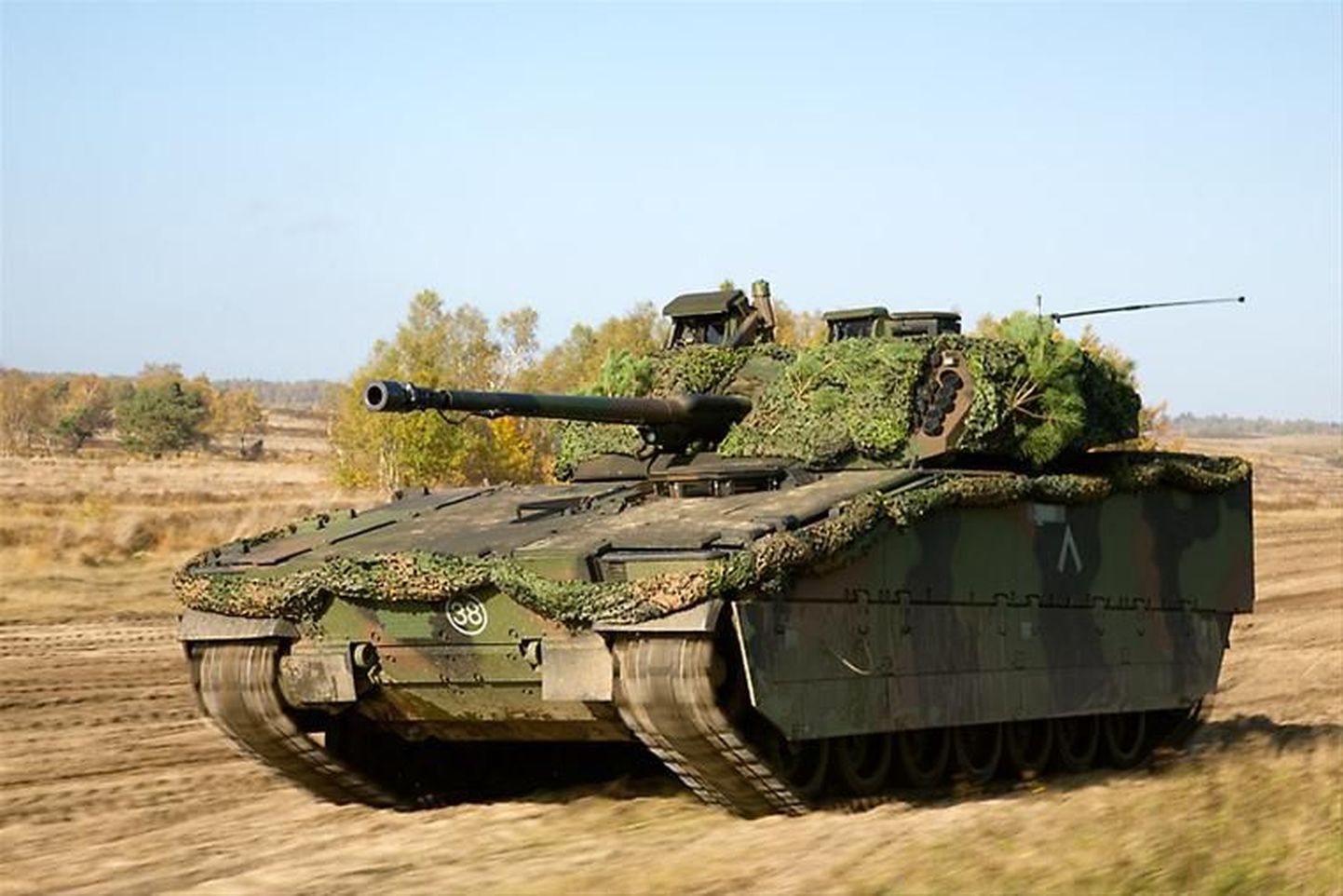 Hollandilt ostetavad jalaväe lahingumasinad CV9035NL