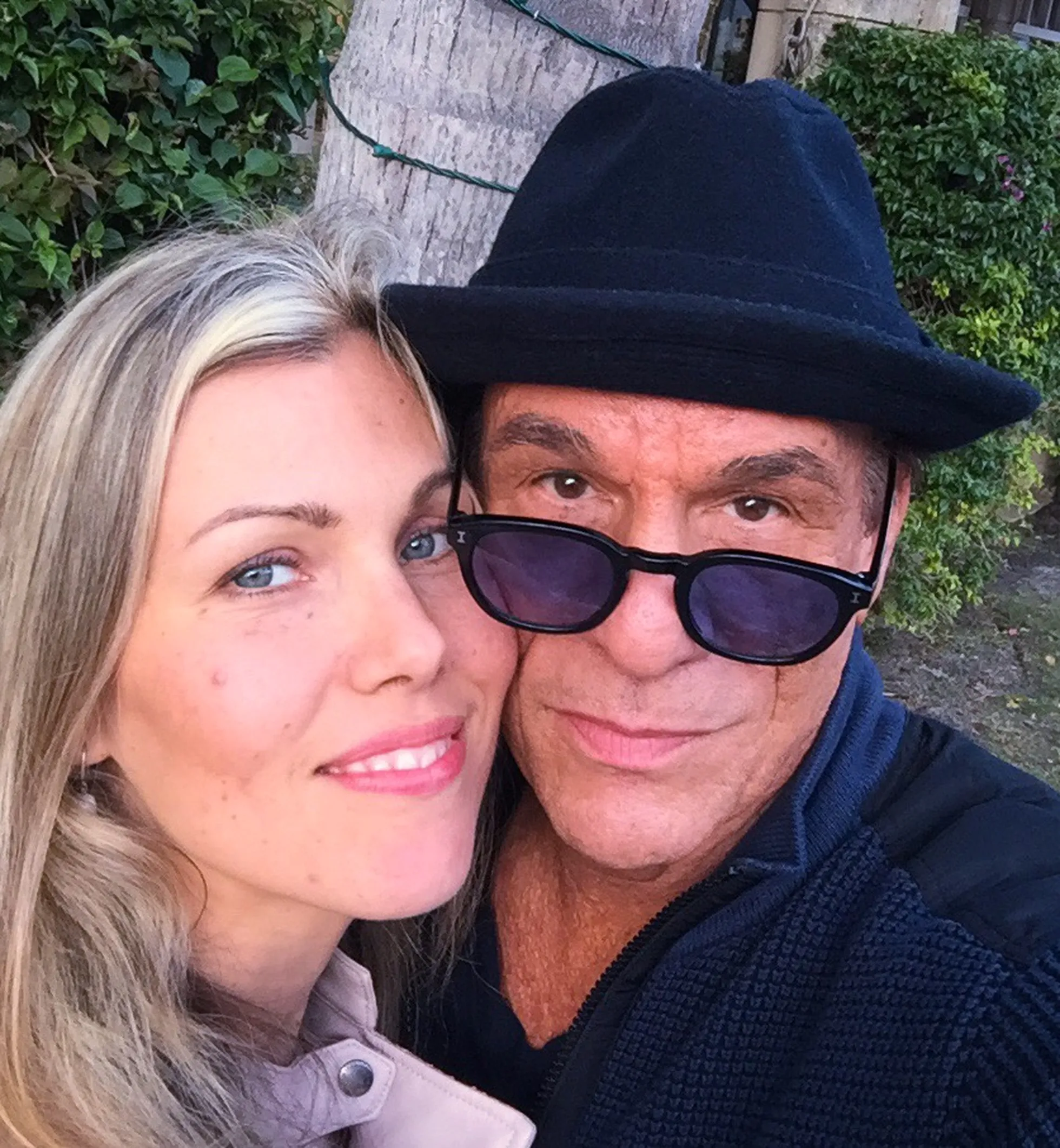 Hollywoodi näitleja Robert Davi ja tema abikaasa Diana Doronina.