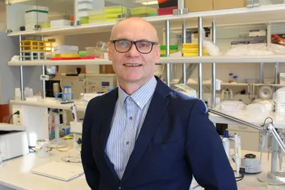 Dr Pärt Peterson