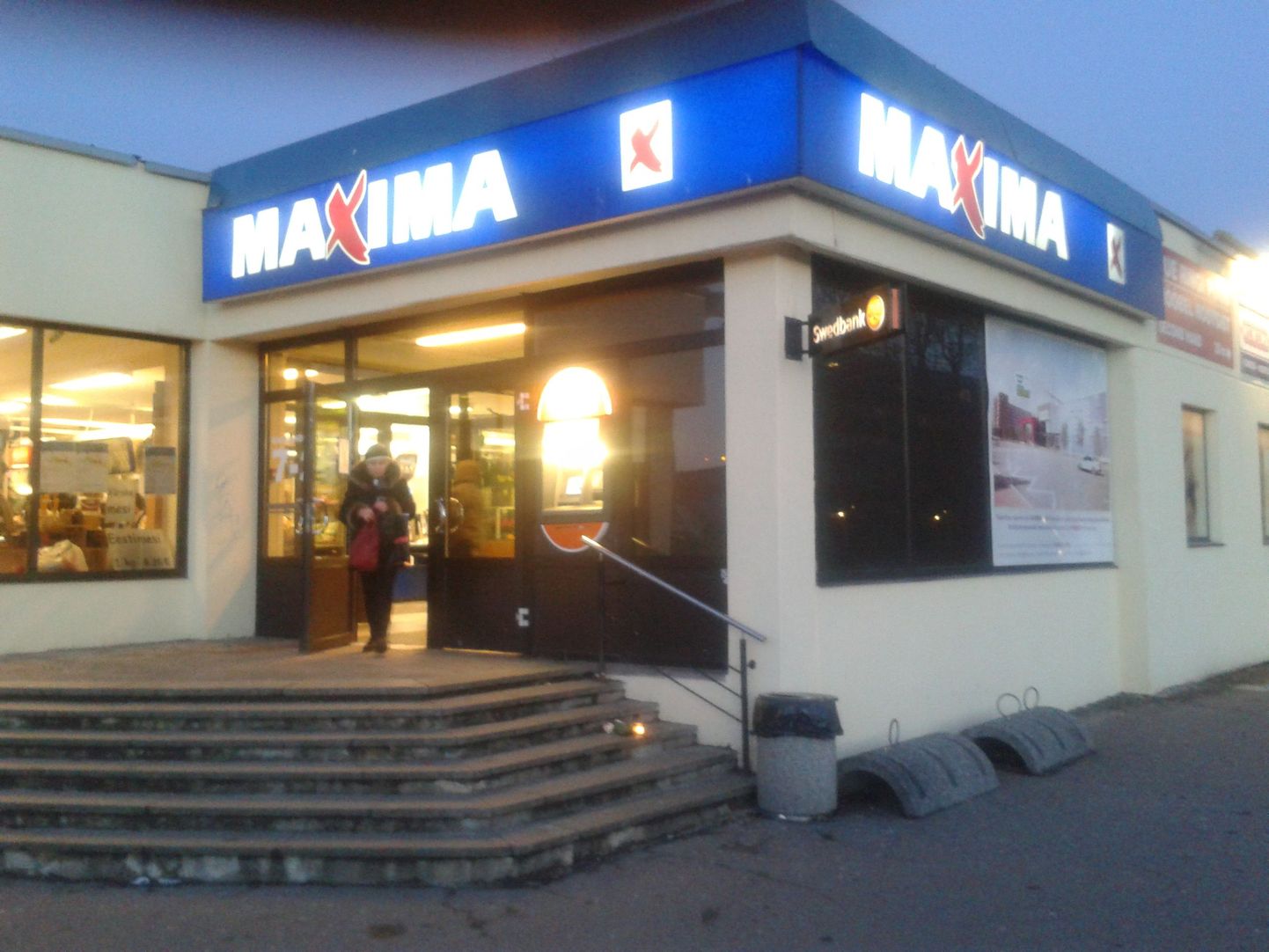 Maxima в Ласнамяэ.
