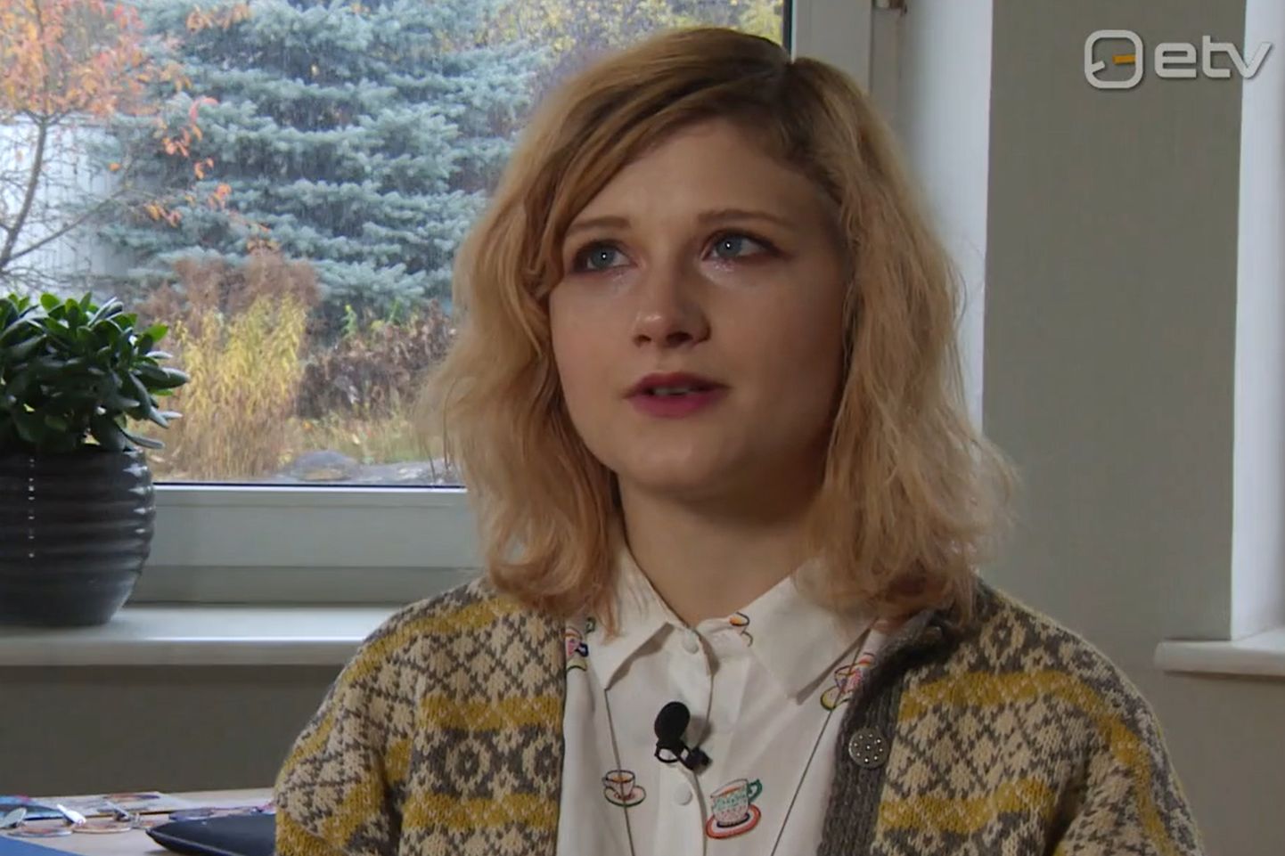 25-aastane välistudeng Madeleine süüdistab Tartu ülikooli õppejõudu ahistamises.