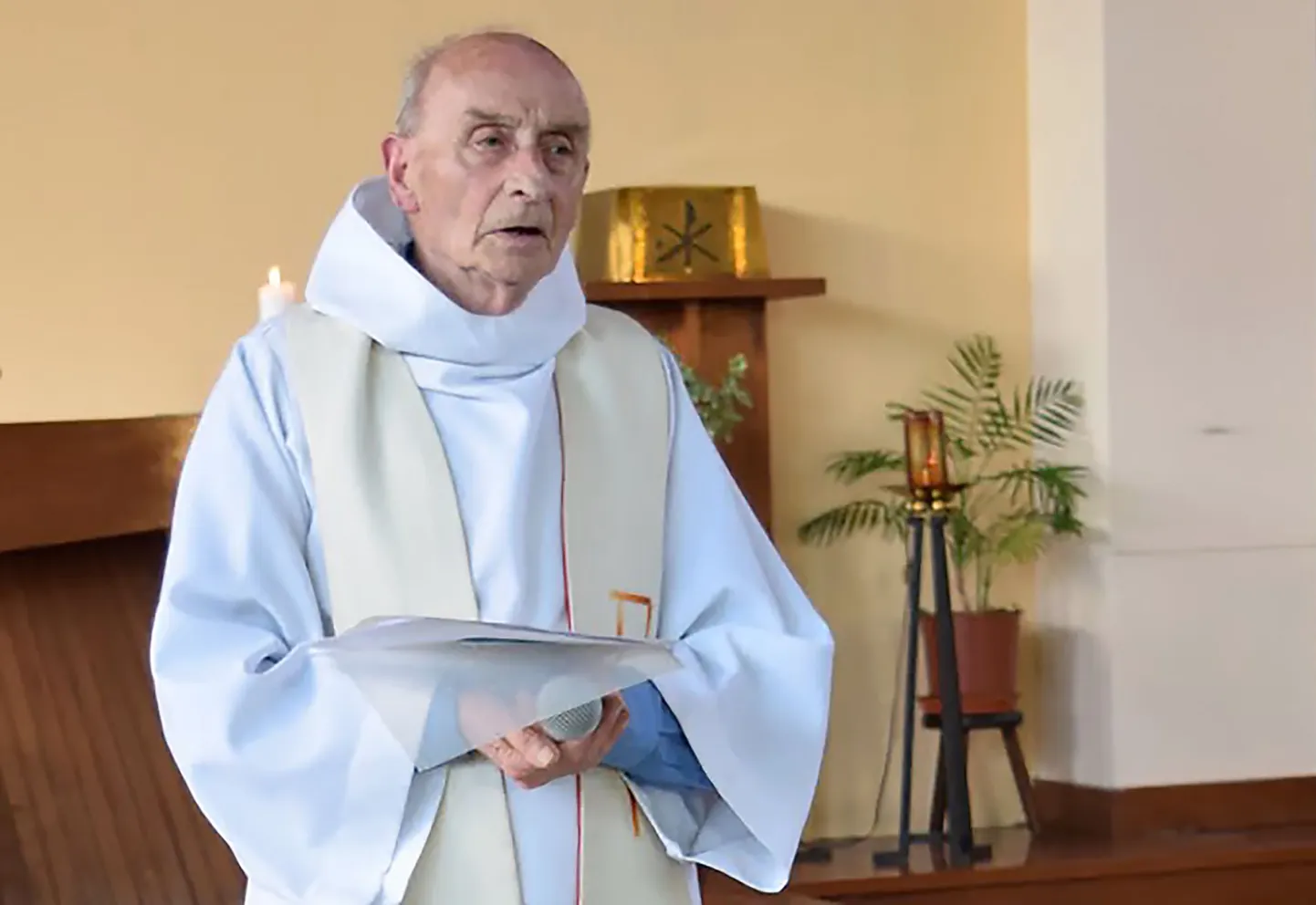 Isa Jacques Hamel 11. juunil missat pidamas.