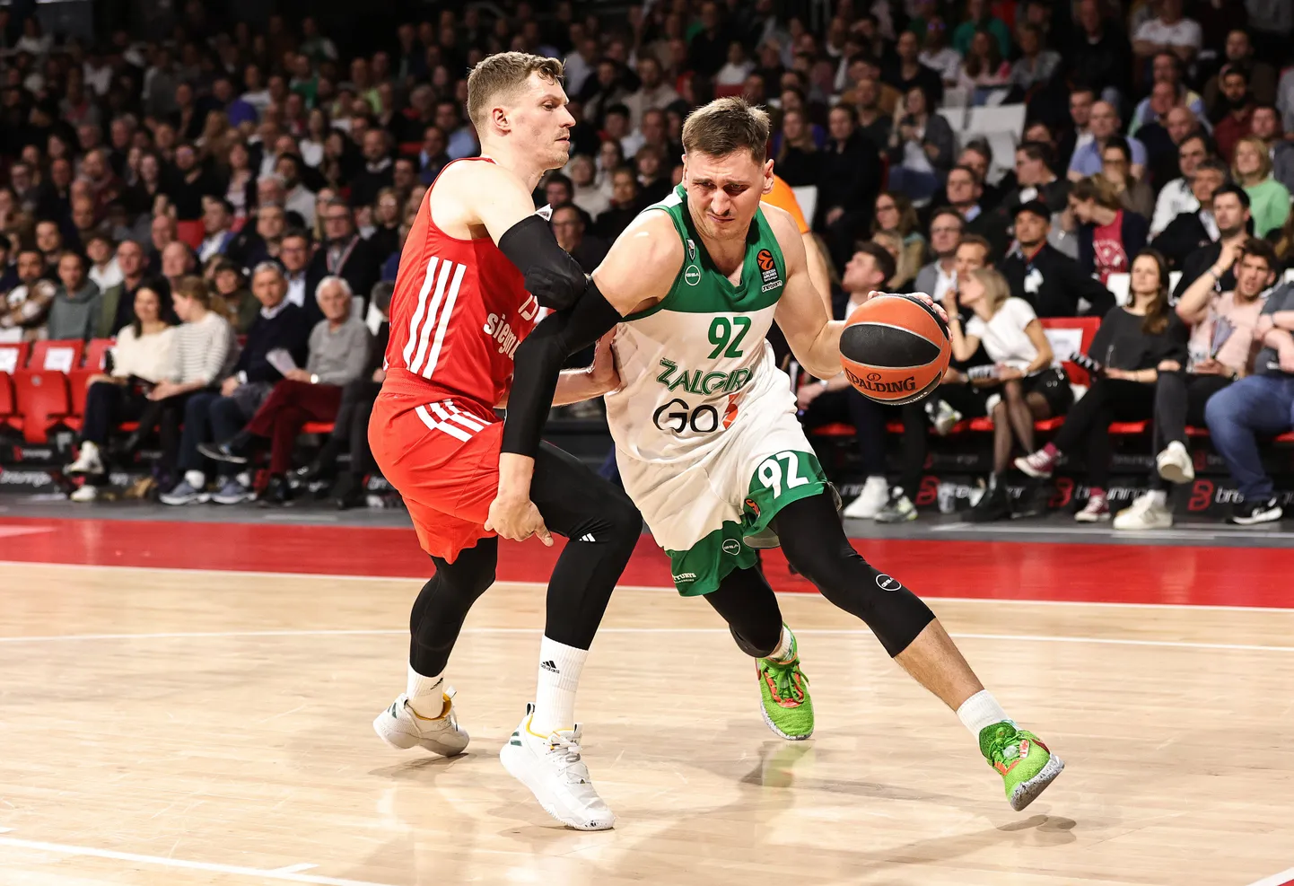 Kaunase Žalgiris pääses üle noatera play-off'i.
