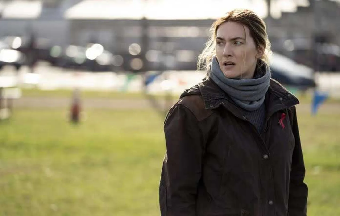 Keita Vinsleta (Kate Winslet) detektīvseriālā "Slepkavība Īsttaunā"