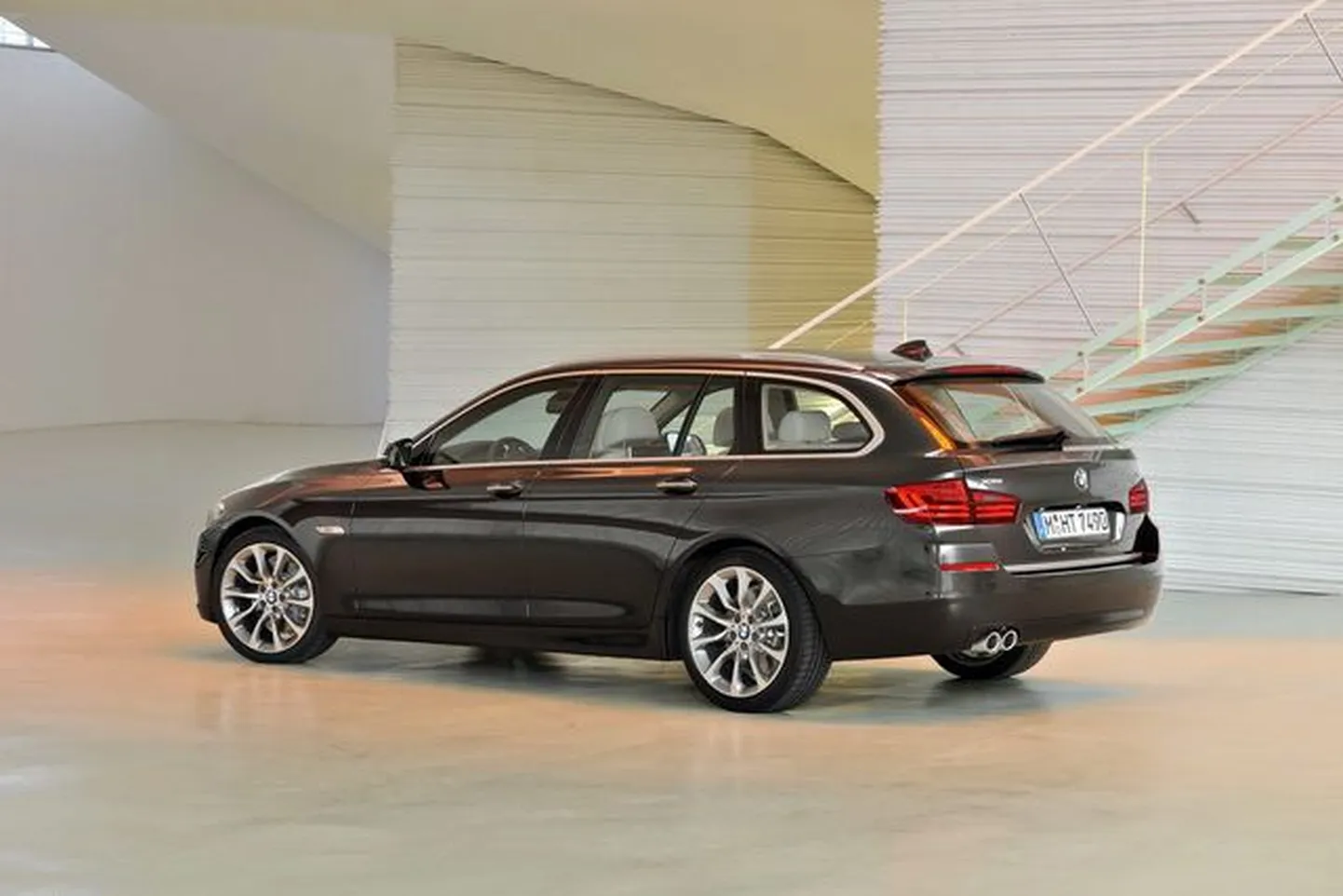 BMW uuenenud 5. seeria
