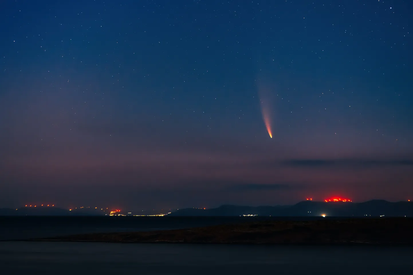 Meteors. Ilustratīvs attēls.