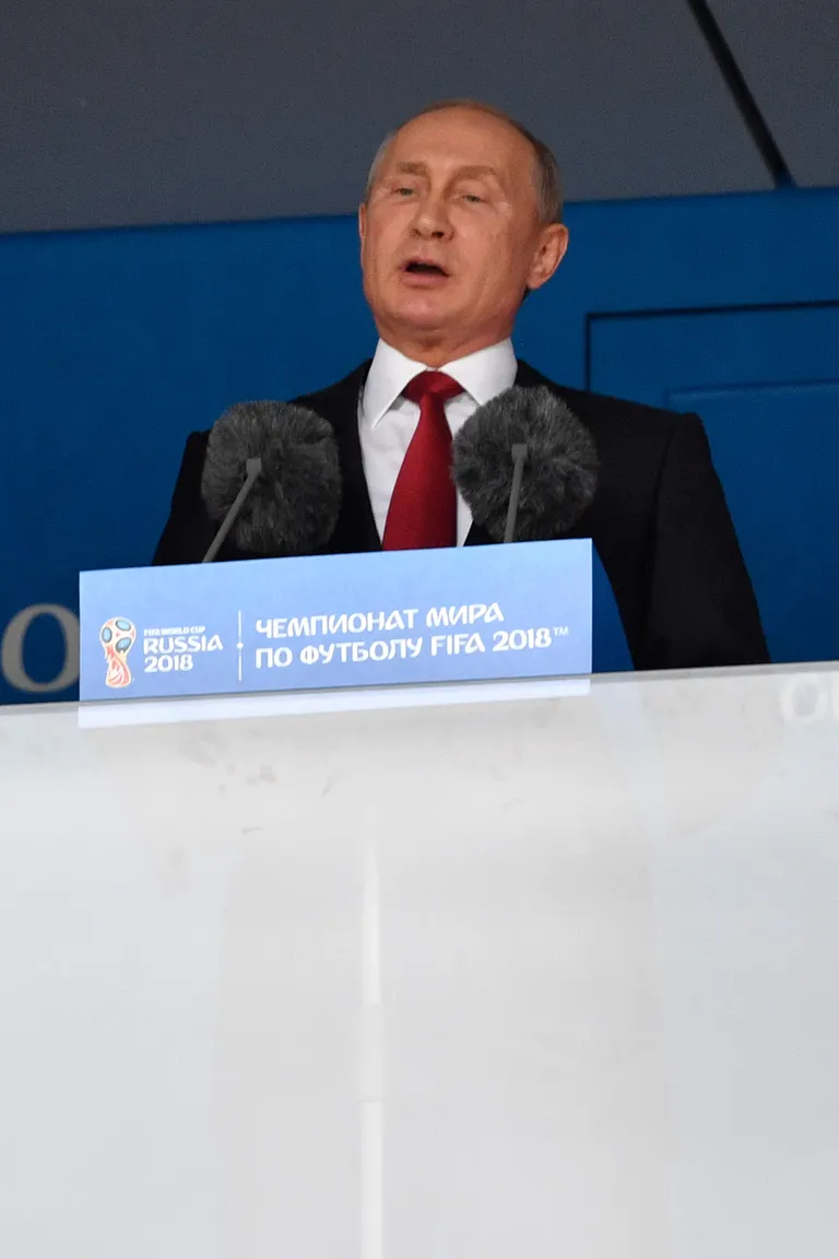 Venemaa president Vladimir Putin MMi avatseremoonial kõne pidamas