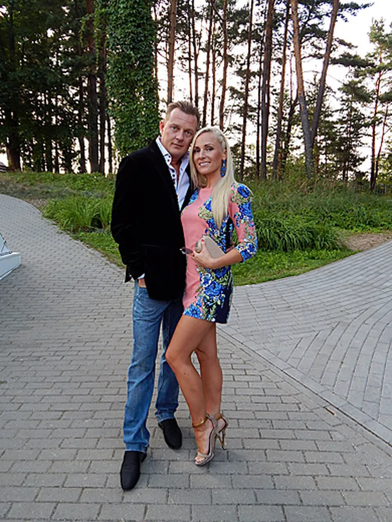 Šajā vasarā Maija un Kaspars apmeklēja vienu no "Jaunā viļņa 2013" koncertiem, ko vēroja VIP ložās 
