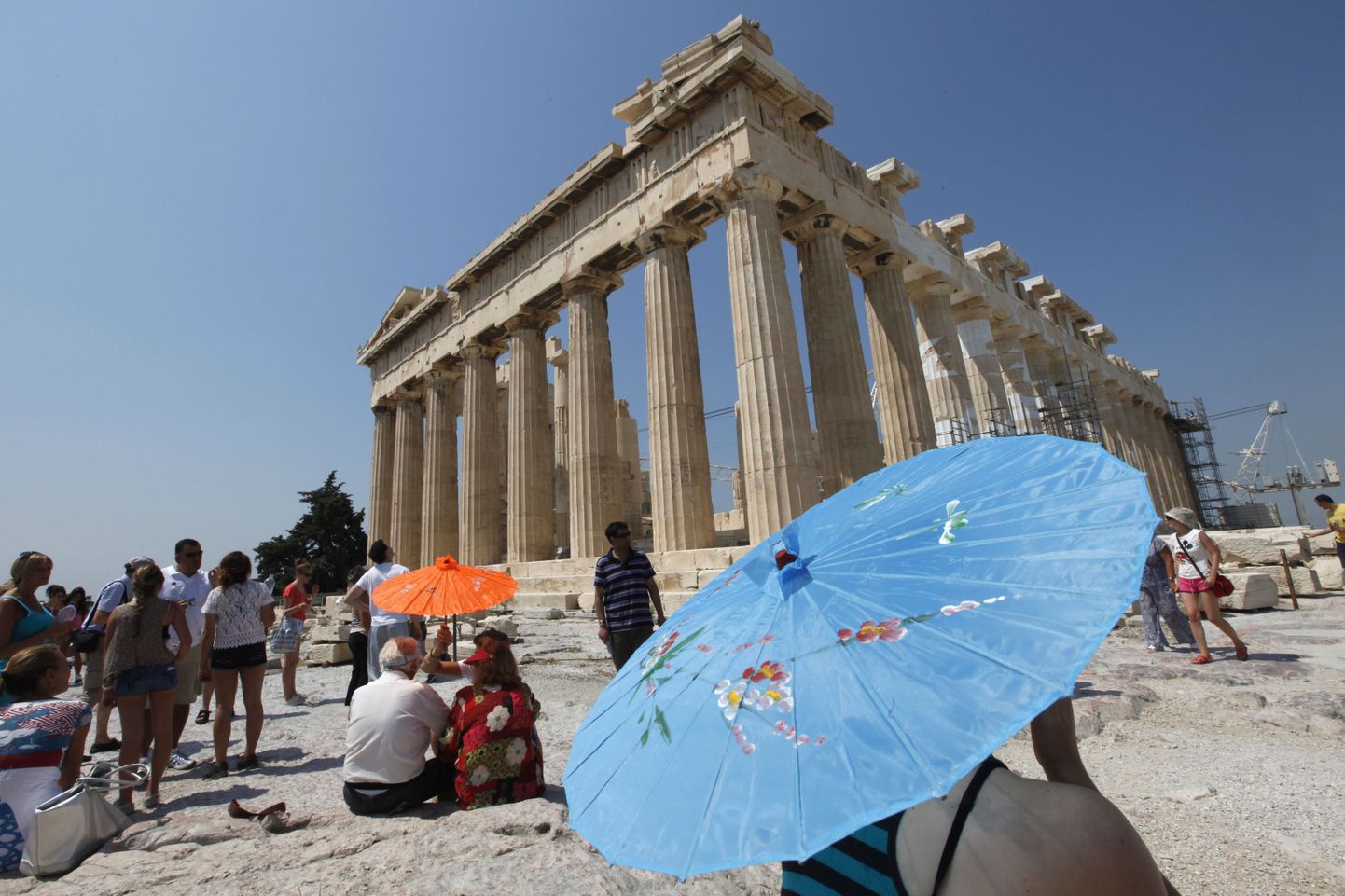 Туристы в Греции
