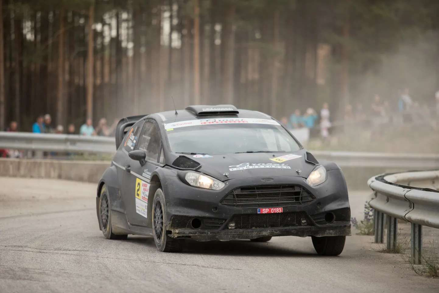 Fotomeenutus tunamulluselt Viru rallilt, kihutamas Georg Gross.