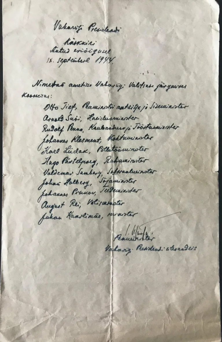 18. septembri õhtul andis vabariigi presidendi ülesandeid täitev Jüri Uluots Otto Tiefile üle valitsuse moodustamise käskkirja: «Sakslased taganevad Eestist. Aeg on tegutseda! Koguge kokku valitsuse liikmed ning asuge tegevusse.»