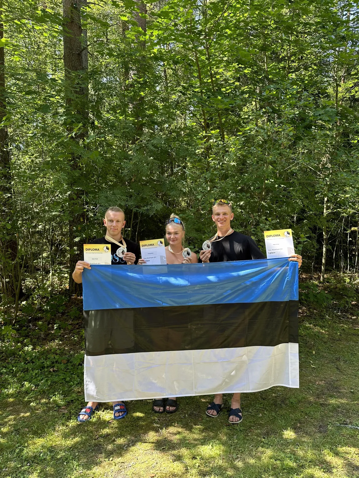 Sander Pritsik, Hedvig Altmäe ja Holger Altmäe teenisid rogainis Euroopa meistri tiitli.