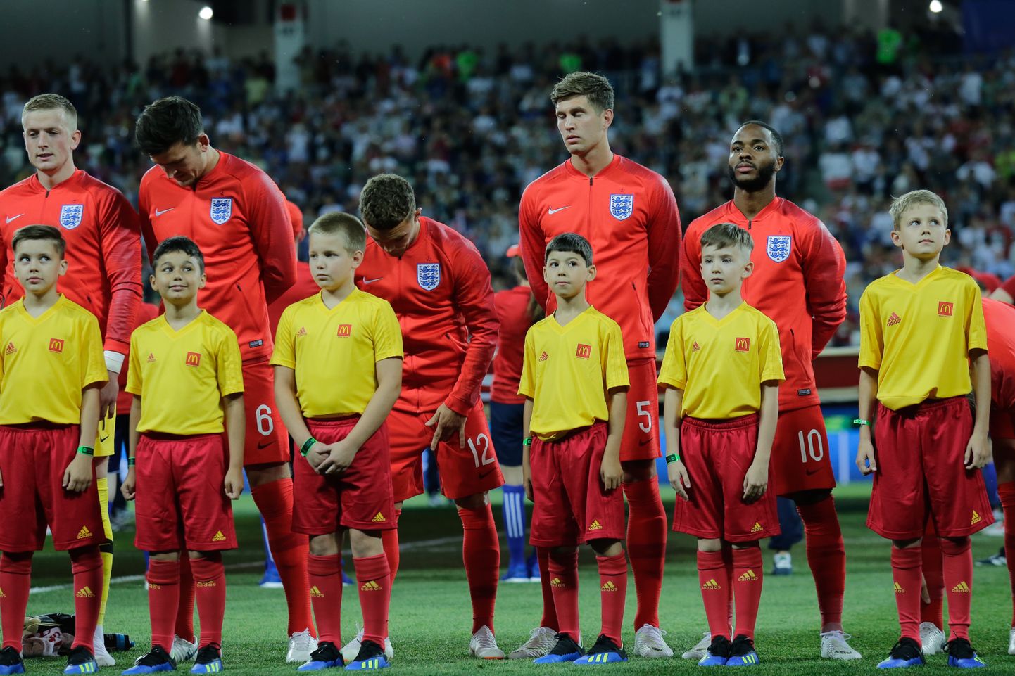 Волгоградские ребята выводили игроков Англии и Туниса на матч ЧМ-2018