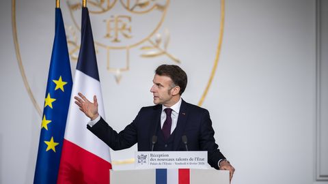 Macron soovib kaasata Euroopa partnereid dialoogi taasalustamisse Putiniga