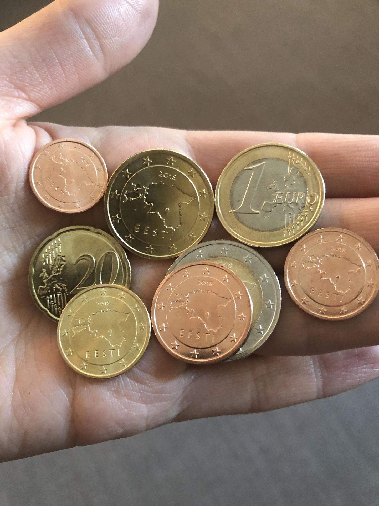 Sellest nädalast hakkavad inimesed poodidest vahetusrahana tagasi saama ka 2018. aasta euromünte.